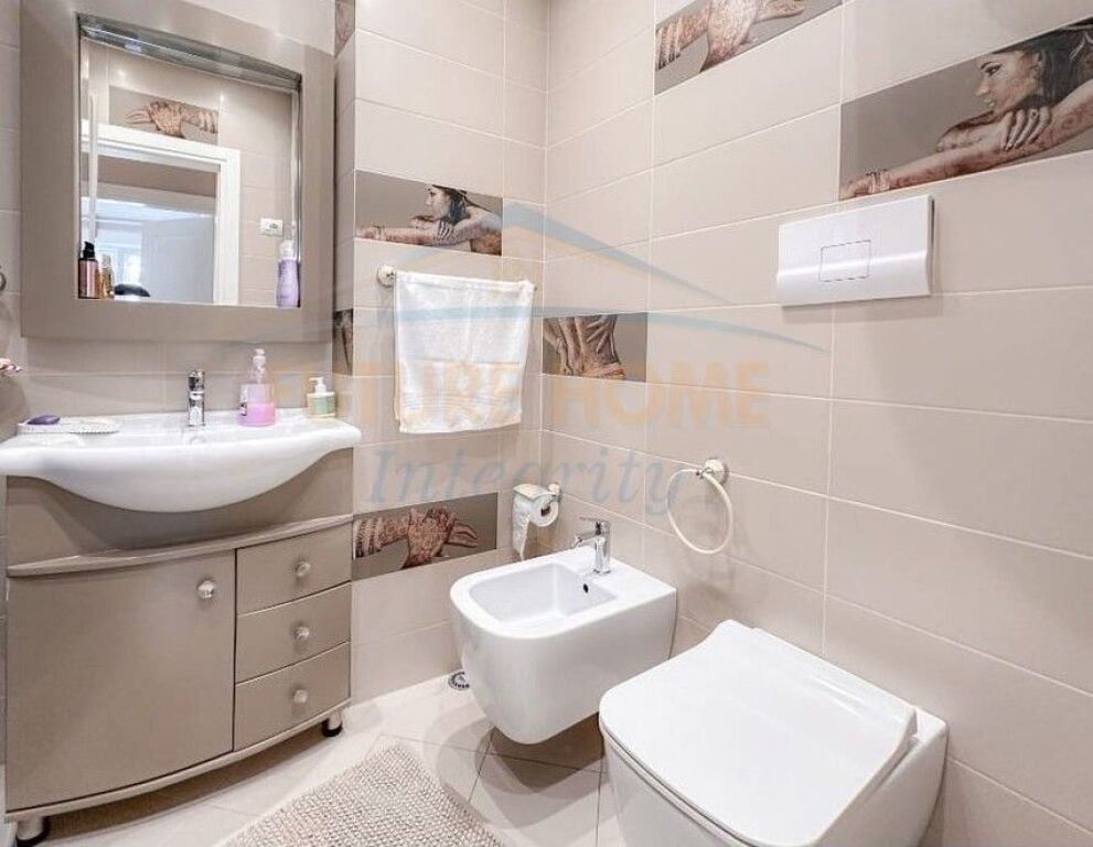 Qera, Apartament 2+1+2, Kopshti Zoologjik, Tiranë.