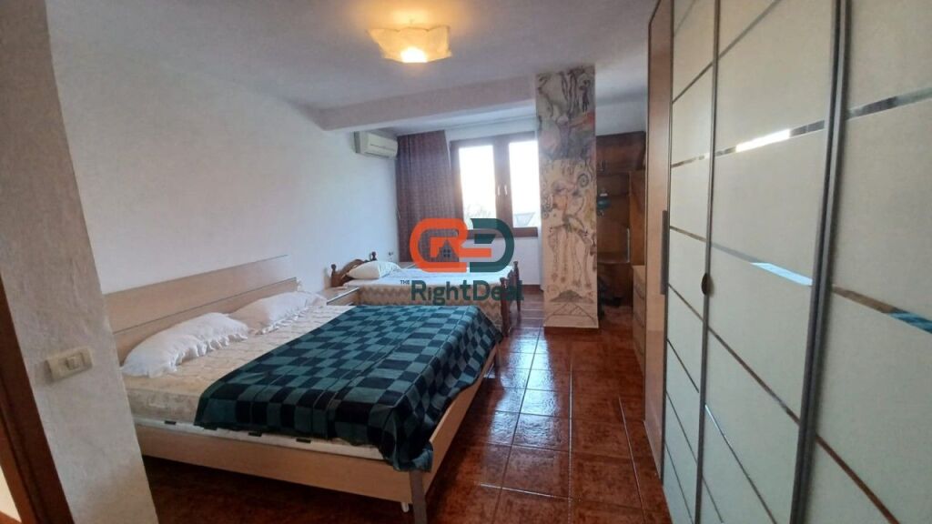 A Zogu I Zi, Locale in Affitto, Per Tipologie Diverse di Uffici o Attività Commerciali!!