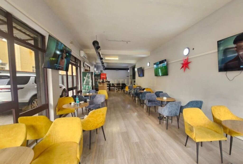 Spazio commerciale in affitto, Siri Kodra