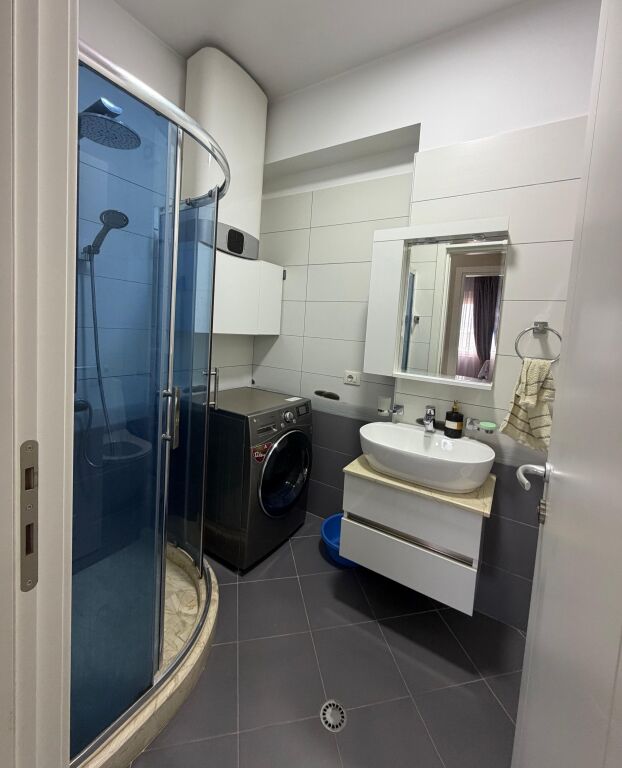 🏡 Apartament 3+1+2 me Garazh me Qira – Kompleksi FZ, Liqeni i Thatë 🌿