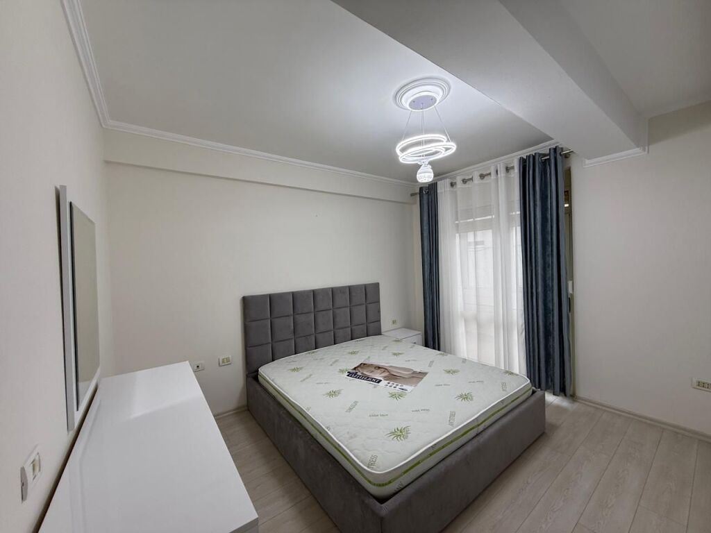 Qera , Apartament 1+1 , Rruga Mine Peza , Tirane