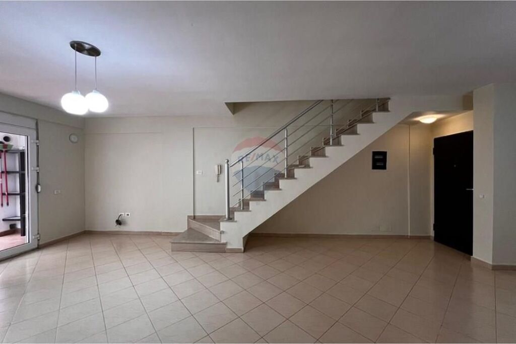 Duplex for sale in Kodra e Diellit!