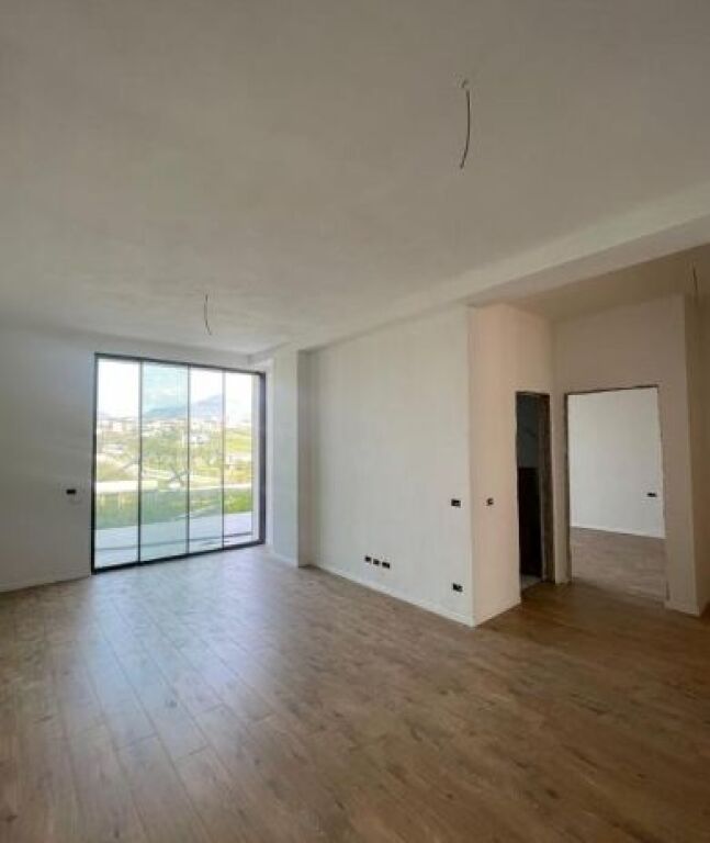 Vendesi in vendita 1+1 – stile moderno e zona tranquilla