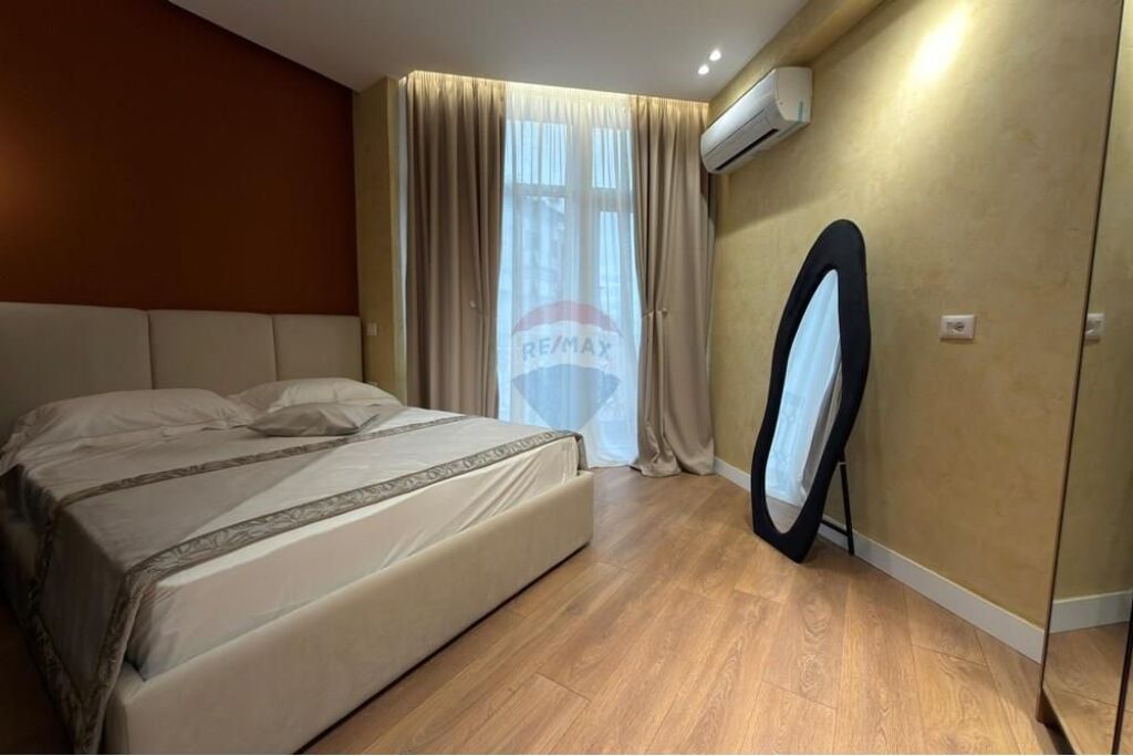 🏡 Studio apartament luksoz për shitje – Sheshi Skënderbej