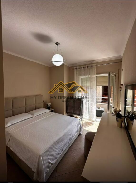Apartament 1+1 për Qira tek Shkembi Kavajes, Durrës
