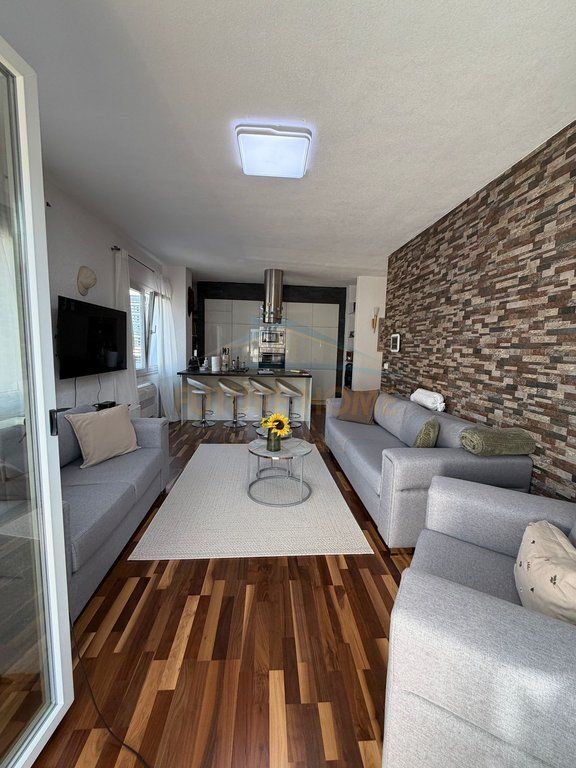 For sale, Apartment 2+1+2, Fresk