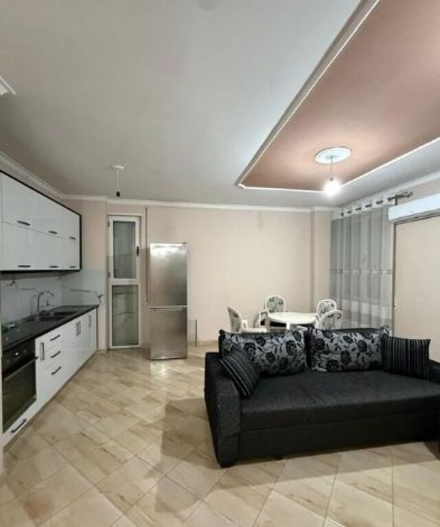 In Vendita - Appartamento 2+1+Garage