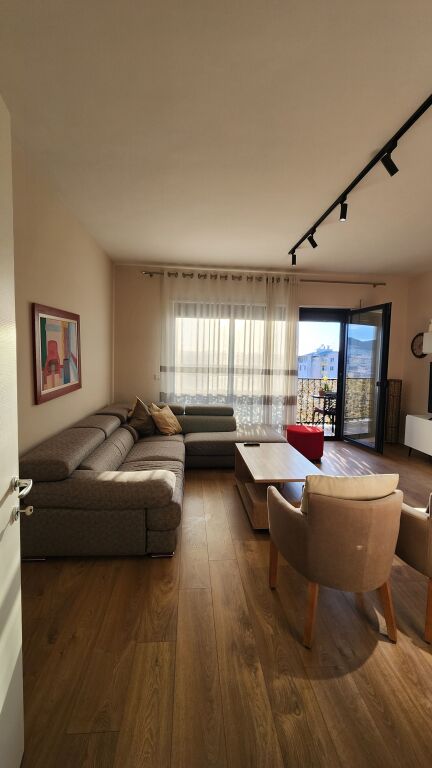 Apartament 2+1+2 qira – Myslym Shyr