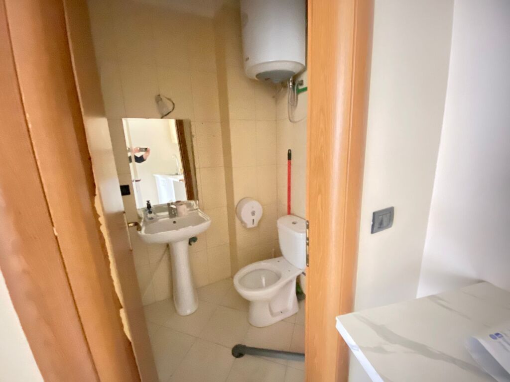 For rent, Office Space, Hoxha Tahsim Street, Tirana Empire66452