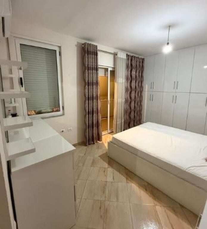 In Vendita - Appartamento 2+1+Garage