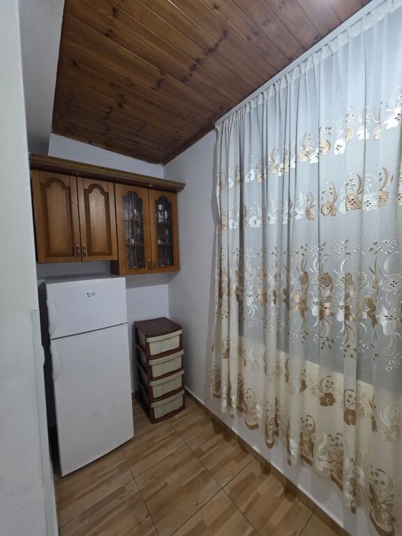 Appartamento 1+1 in affitto, VARRI I BAMIT