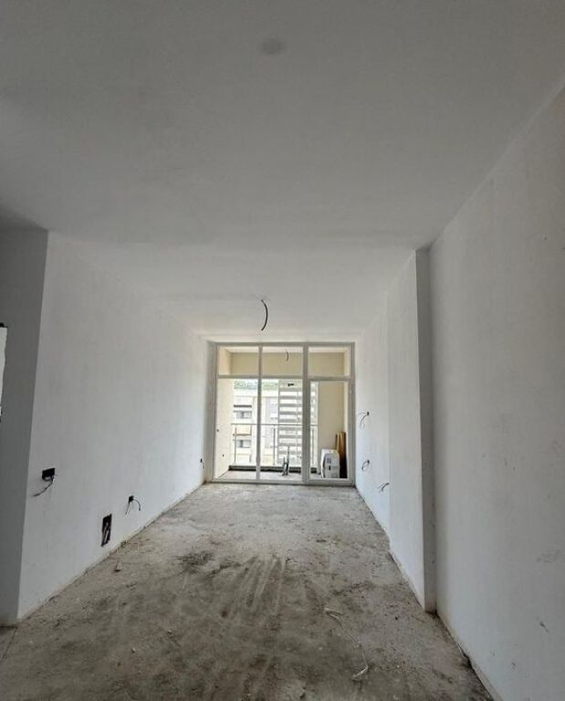 Appartamento 1+1 In Vendita a Komuna e Parisit, Tirana