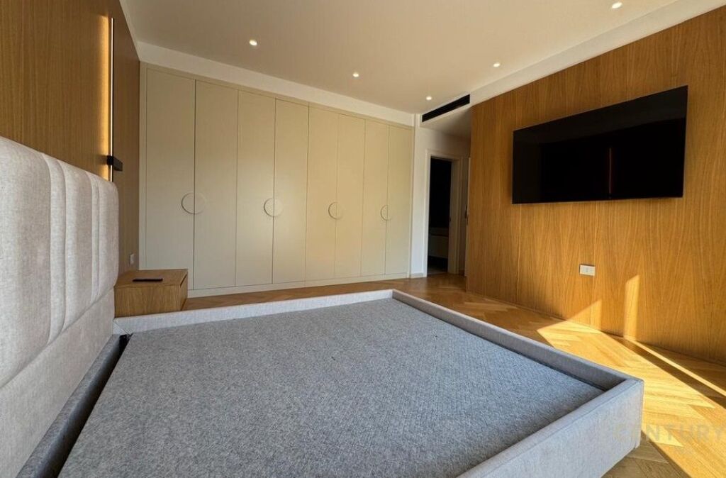 Apartament me qira 2+1+3+2P, Liqeni i Thate