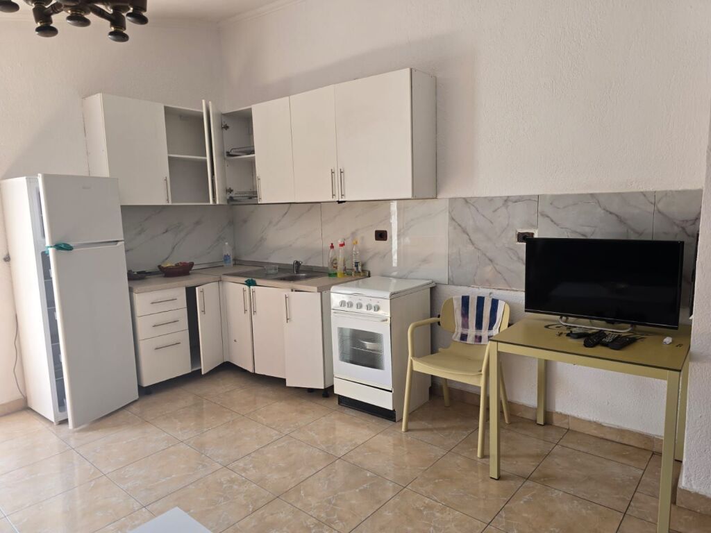 For rent 2+1 apartment on Durres Street