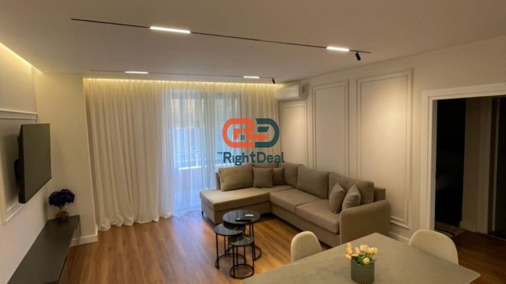 Prane Pazarit Te Ri Jepet Me Qira Apartament 2+1+2 Totalisht I Investuar!!