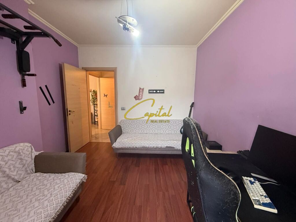 FOR SALE APARTMENT 2+1 DIBRA STREET 210,000 EURO