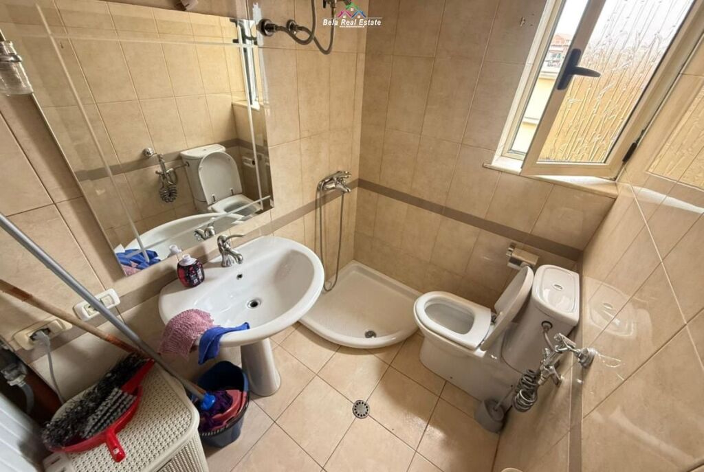 Appartamento In Affitto 2+1 In Via Dibra ( ID B221413) Tirana