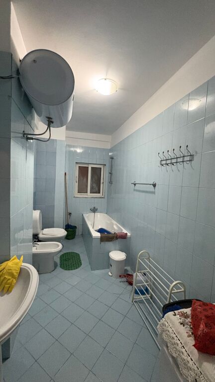 Apartament 2+1 i mobiluar per qera ne Don Bosko