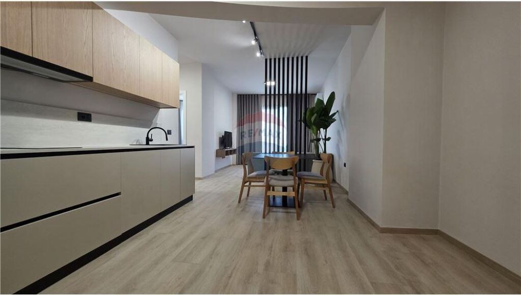 Apartament 1+1 ne shitje , Lungomare