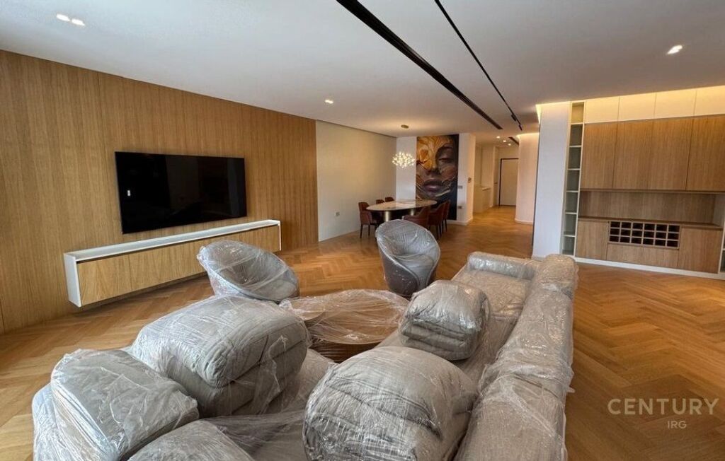 Apartament me qira 2+1+3+2P, Liqeni i Thate