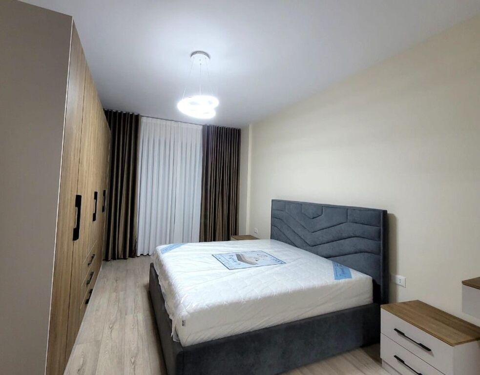 📌Jepet me qira apartament 2+1 + verandë te Liqeni i Thatë