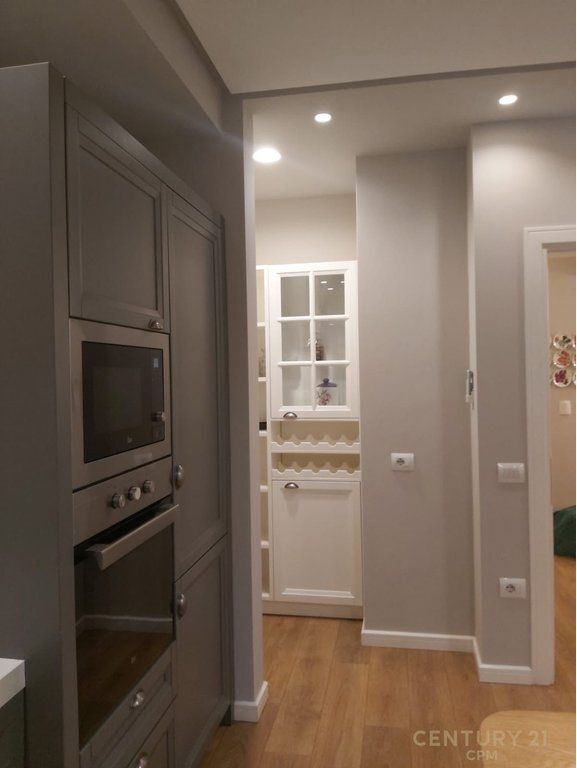 APPARTAMENTO 1+1 CON CUCINA SEPARATA IN AFFITTO A MYSLYM SHYR