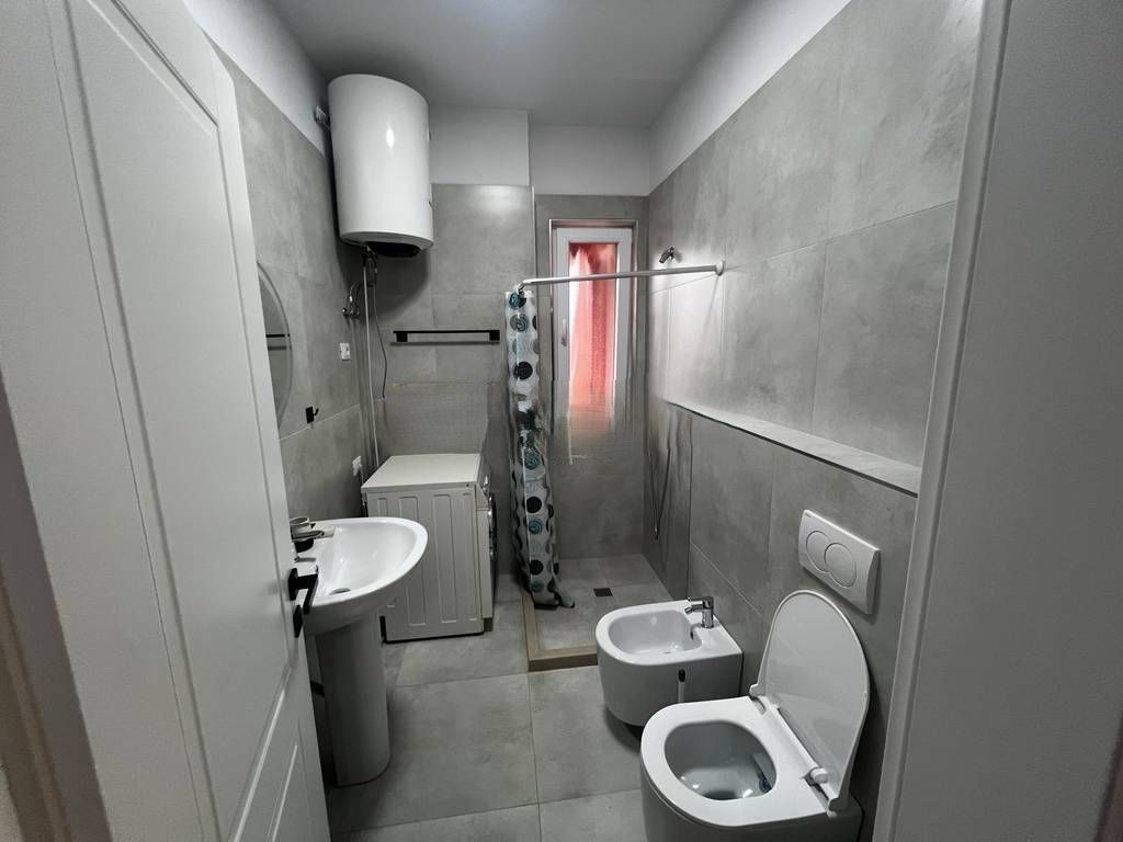 Apartment 1+1+Parking Spot, for rent on “5 Maji” street!