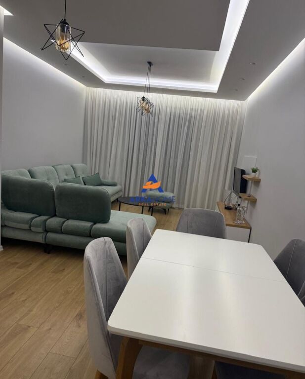 APPARTAMENTO IN AFFITTO 2+1+BALCONE "VIA STAVRI THEMELI, VICINO A GLOBE, VIA KAVAJA" 65000 LEKE