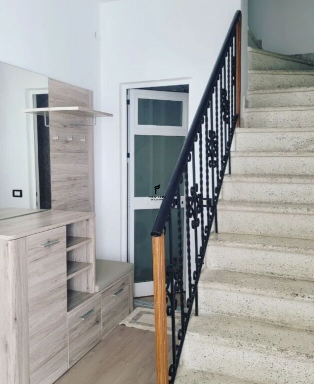 APARTAMENT ME QERA 1+1 ALI DEMI 50.000 LEKE FH-66228