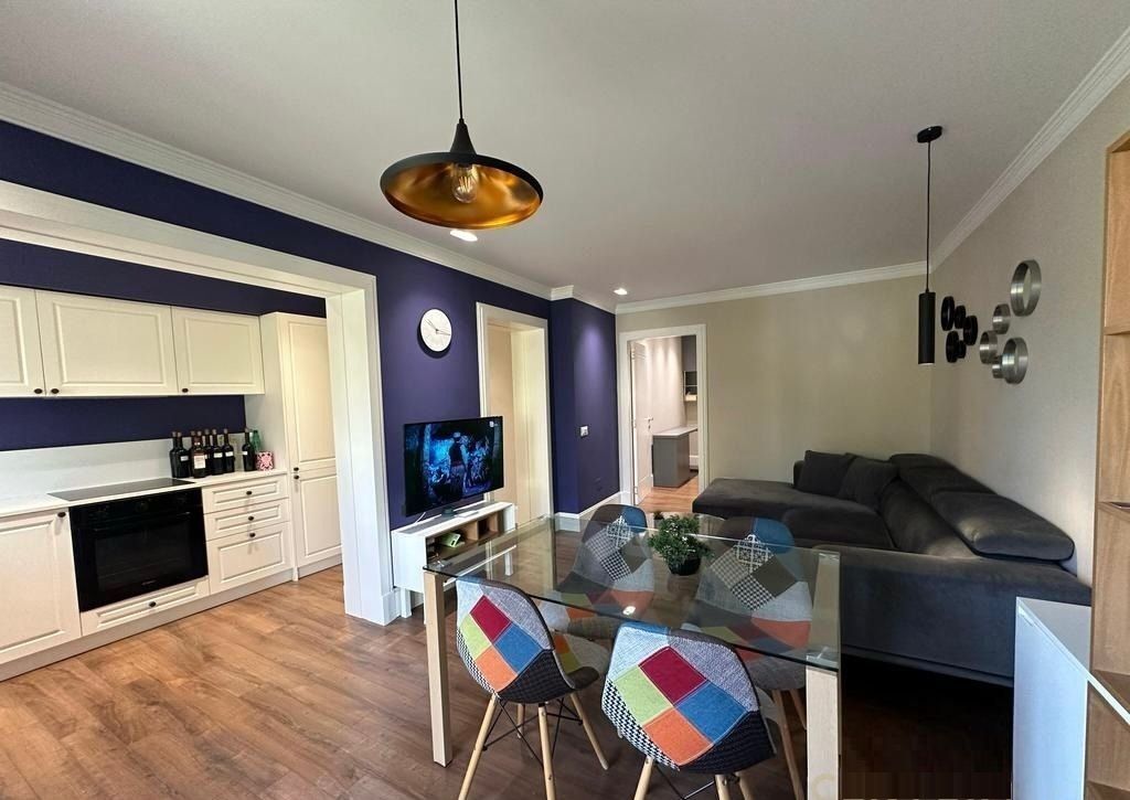 Apartament 1+1 me qira ne Bllok,