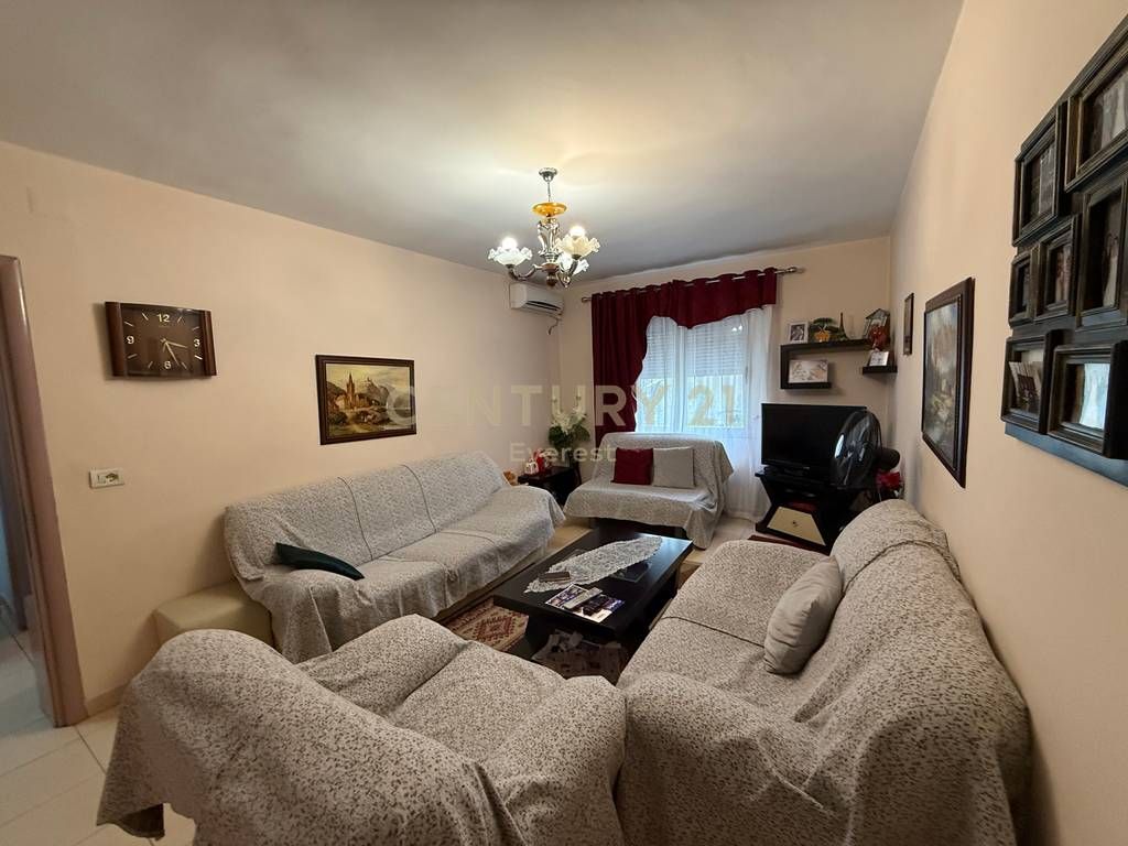 VASIL SHANTO, APPARTAMENTO 3+1 IN VENDITA