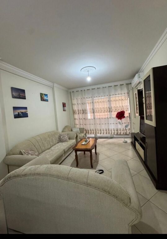 Astir, jepet me qira apartment 1+1! 450 Euro
