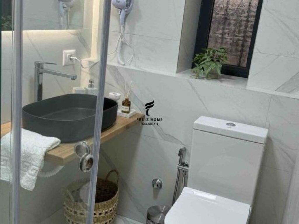 APARTAMENT ME QERA 2+1 RRUGA E ELBASANIT 65.000 LEKE FH-66109