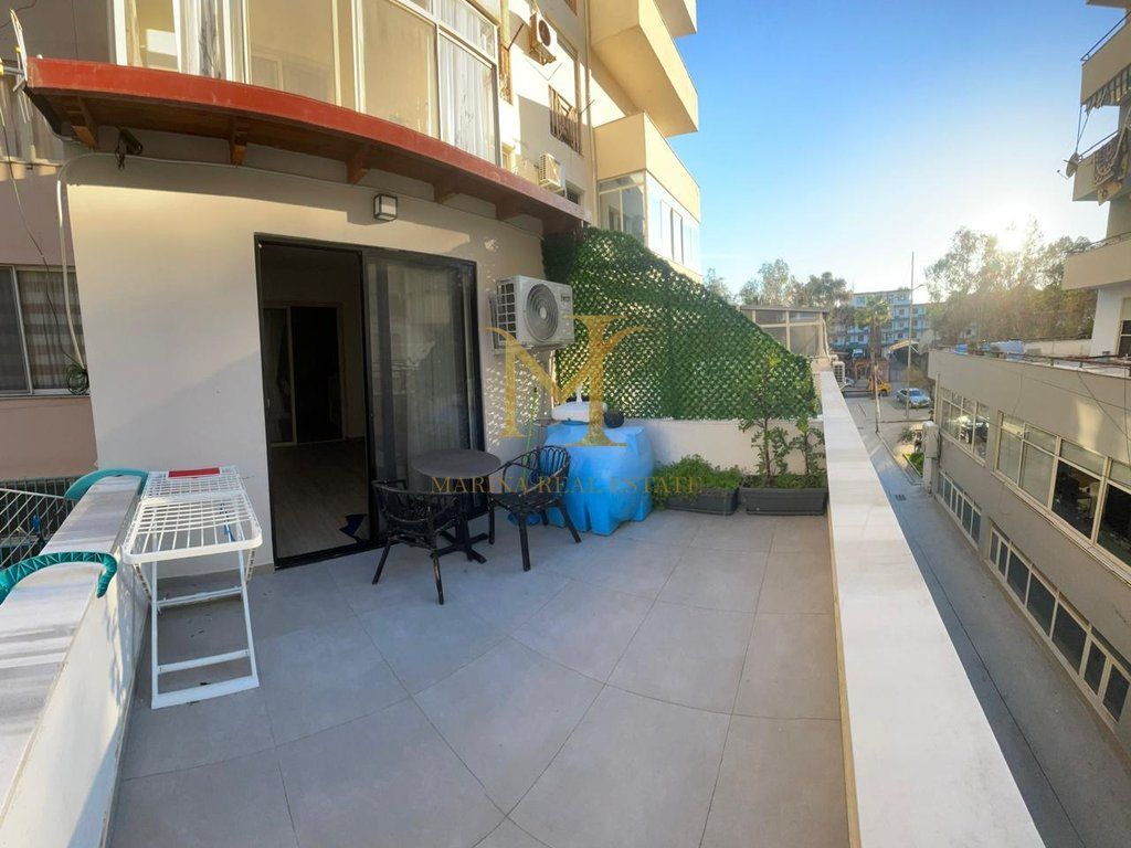 APARTAMENT 1+1 ME QERA NE PLAZH ILIRIA !!