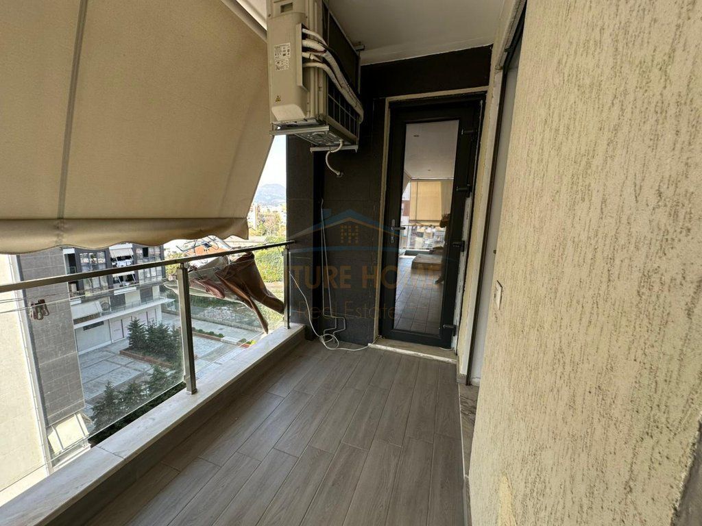 Qera apartament 2+1+2+poste parkimi, Ish parku i autobuzave