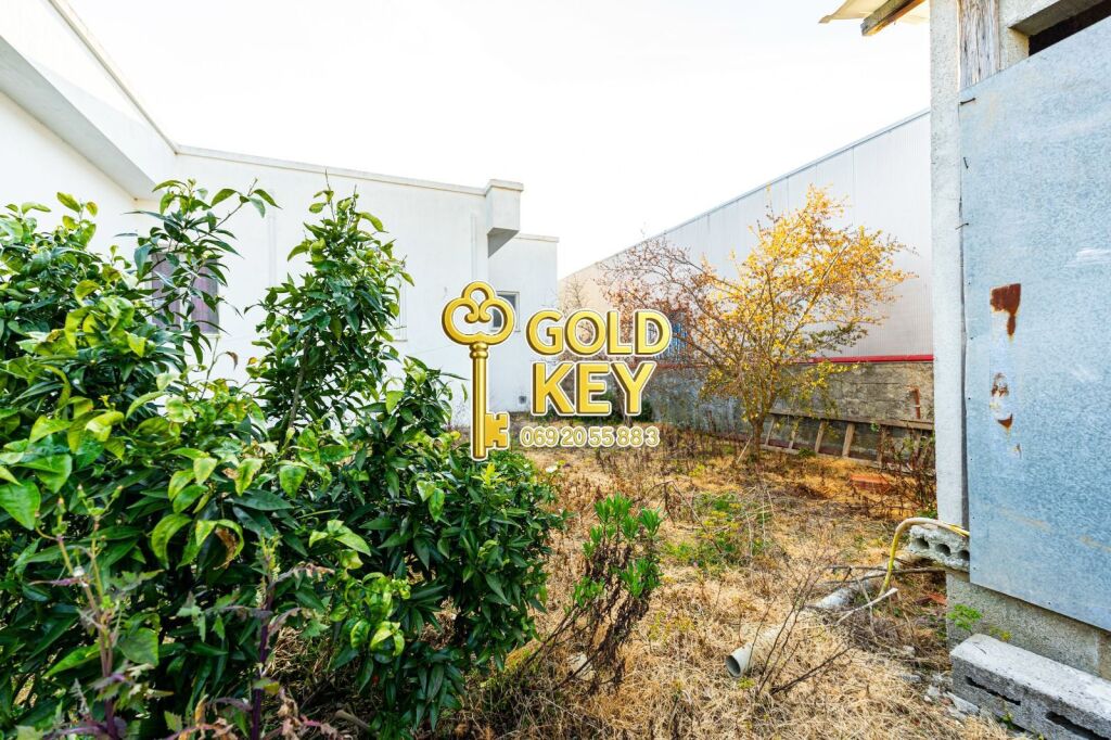 🏡 Villa di 1 piano in vendita a Xhafzotaj – Investimento ideale per una vita confortevole!