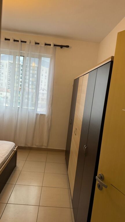 Apartament me qera 1+1 Mbrapa Concord