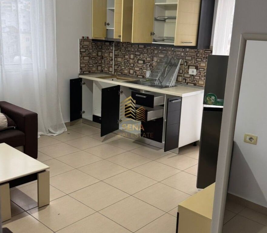Rent, Apartment, 1+1, 5 Maji , 450 Euro