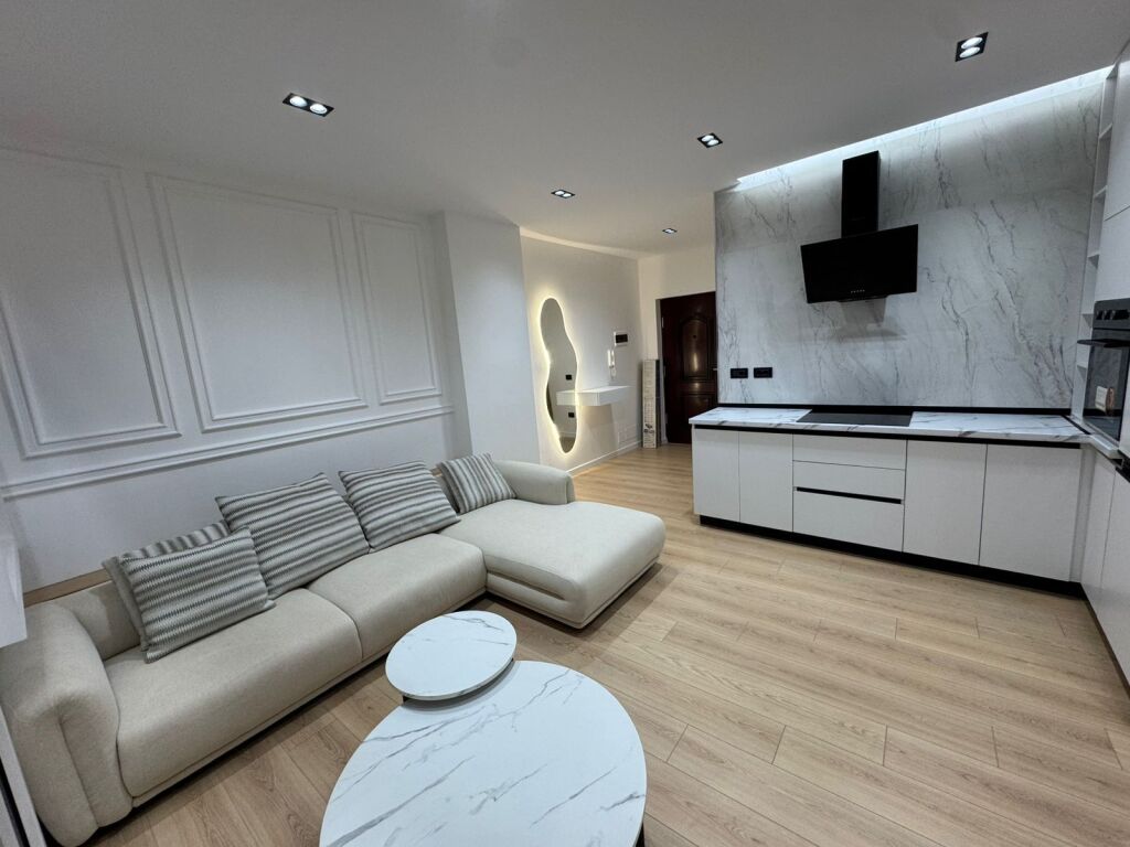 APARTMENT 1+1 FOR SALE – CENTER, DURRËS