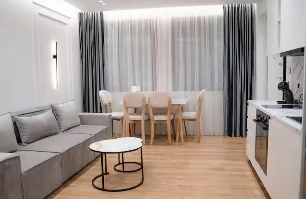 Jepet me Qera për Airbnb – 3 apartamente pranë Qëndrës!