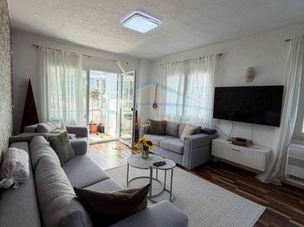 For sale, Apartment 2+1+2, Fresk