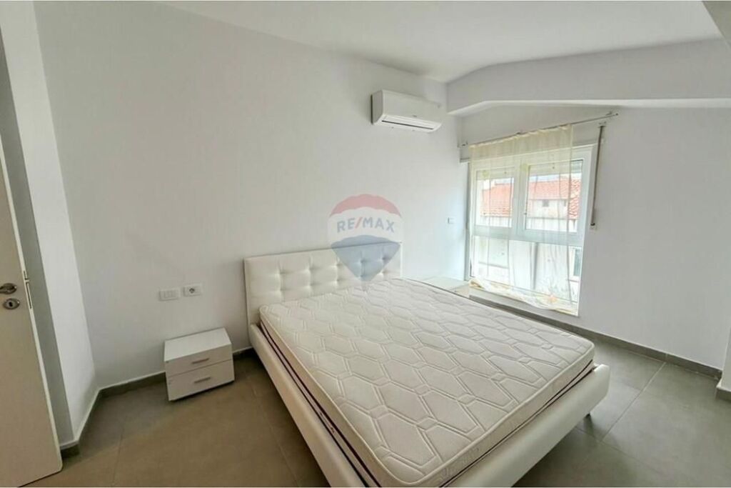 Apartment - For Sale - Kodra e Diellit 1, Tirana