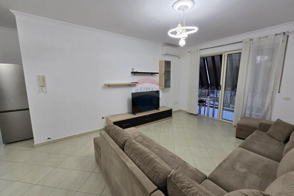 Apartament - Për Shitje - Rruga Don Bosko, Tiranë