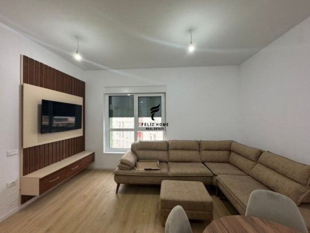 APARTAMENT ME QERA 1+1 ALI DEMI 50.000 LEKE FH-66183