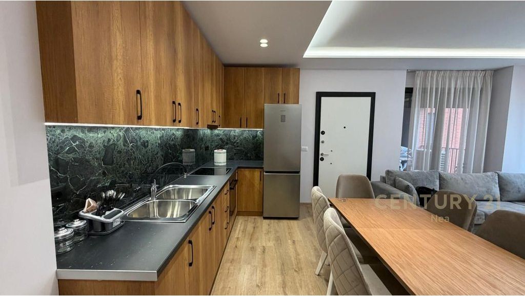 APPARTAMENTO 2+1+2 IN AFFITTO A GREEN CITY 600 € /Mese