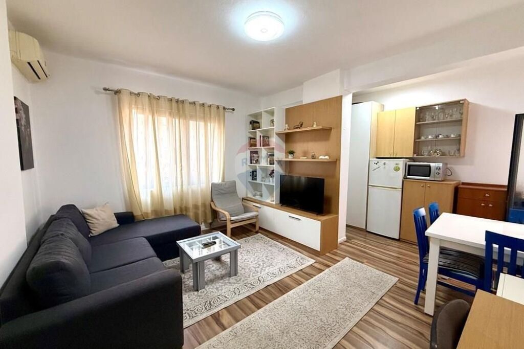 Apartament - Për Shitje - Rruga Ndre Mjeda, Tiranë