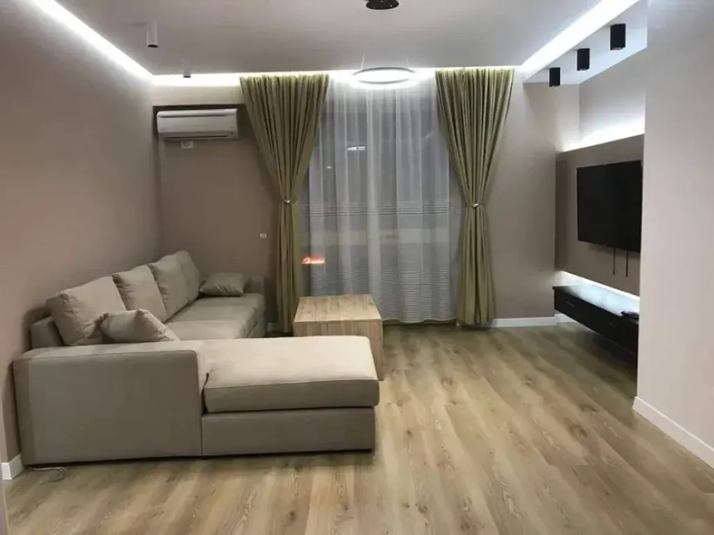 Appartamento 1+1 in affitto, 700 €, Myslym Shyri