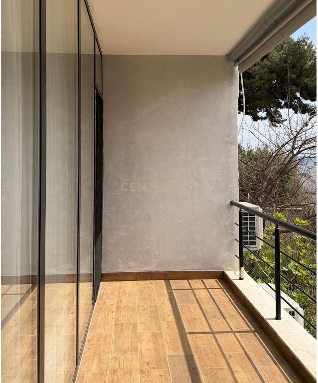 APARTMENT 2+1+2 FOR SALE WITH SEA VIEW, VILA E ZOGUT DURRES !