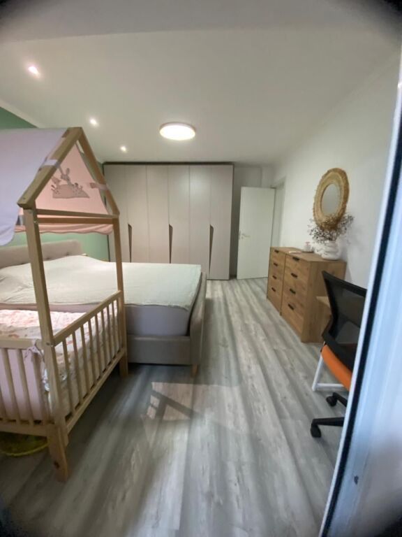 Apartment 2+1 with 2 balconies for sale in the second line to the sea