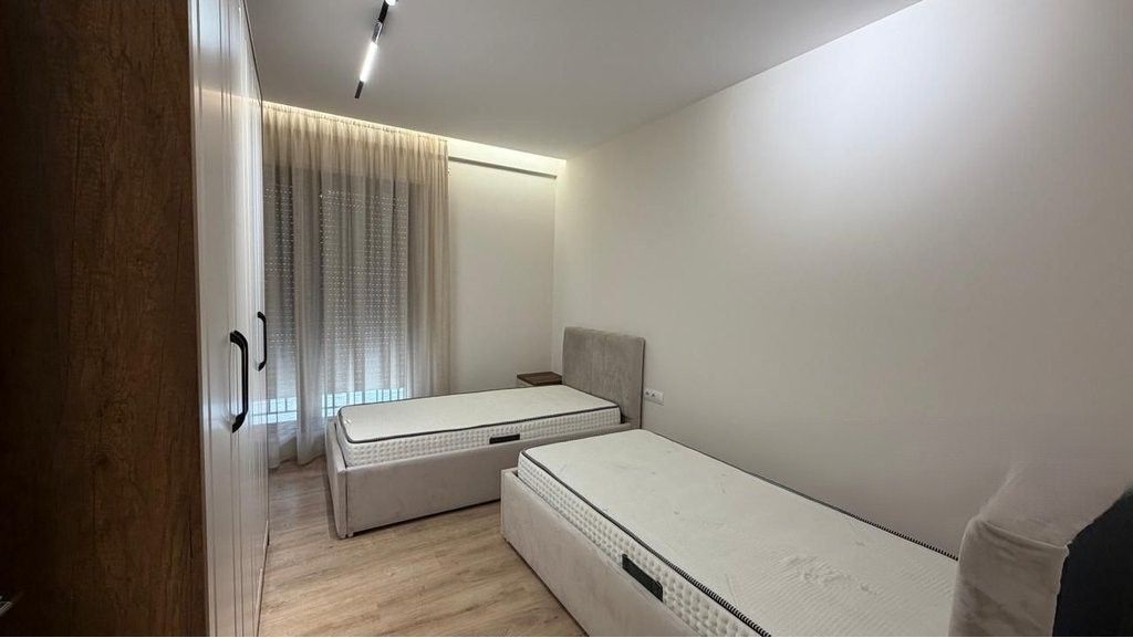 APPARTAMENTO 2+1+2 IN AFFITTO A GREEN CITY 600 € /Mese